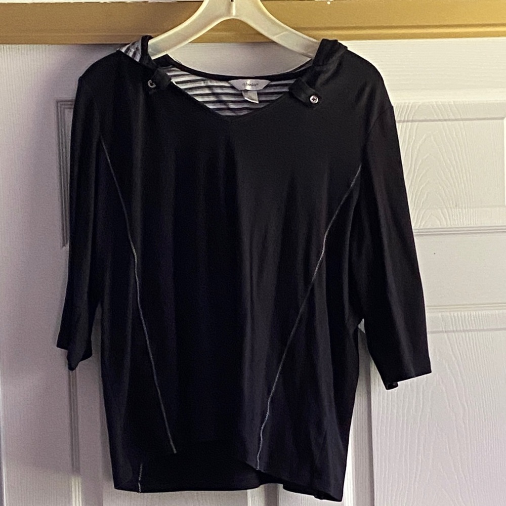 CJ Banks Black Women's Top size 1X